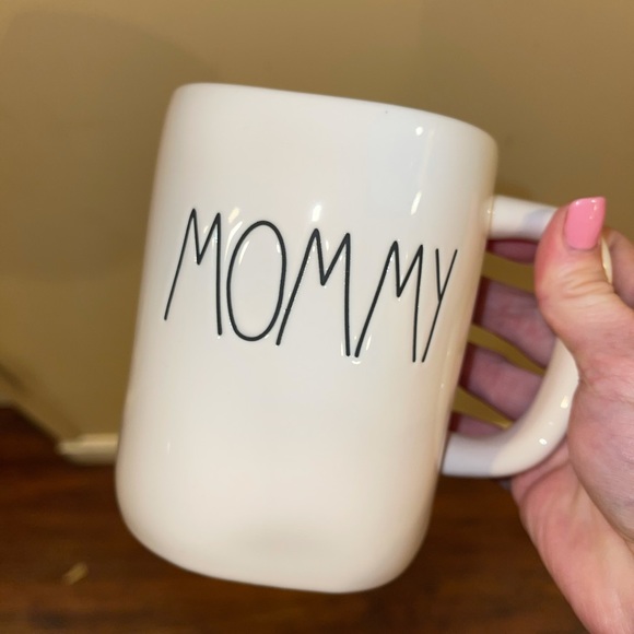 Rae Dunn Other - NWT Rae Dunn “Mommy” ceramic mug